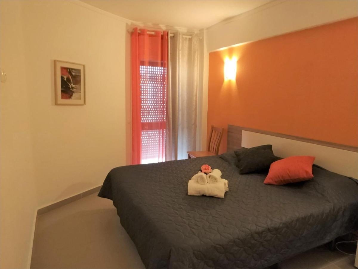 5J Sao Gabriel - Casas & Papeis Apartment อาร์มาซอง เด เปรา ภายนอก รูปภาพ