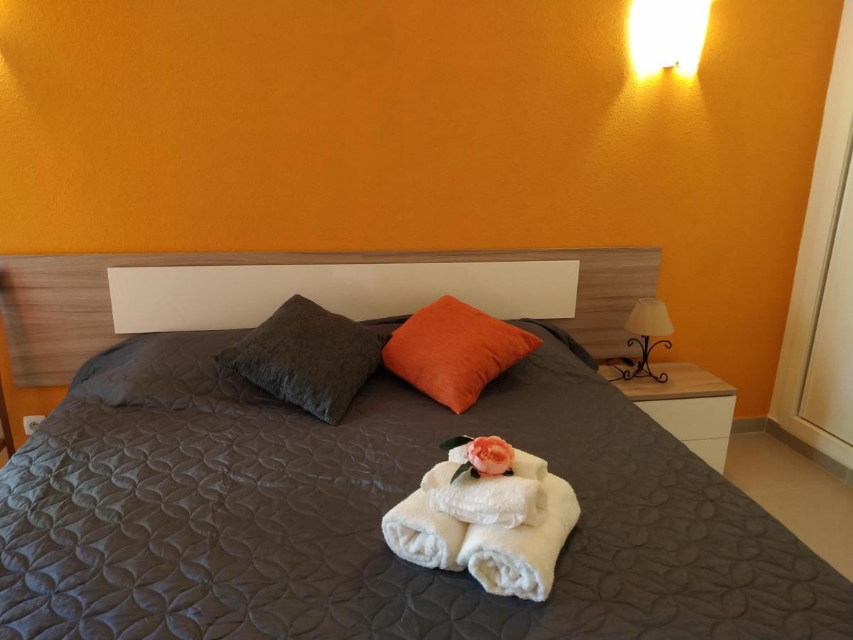 5J Sao Gabriel - Casas & Papeis Apartment อาร์มาซอง เด เปรา ภายนอก รูปภาพ